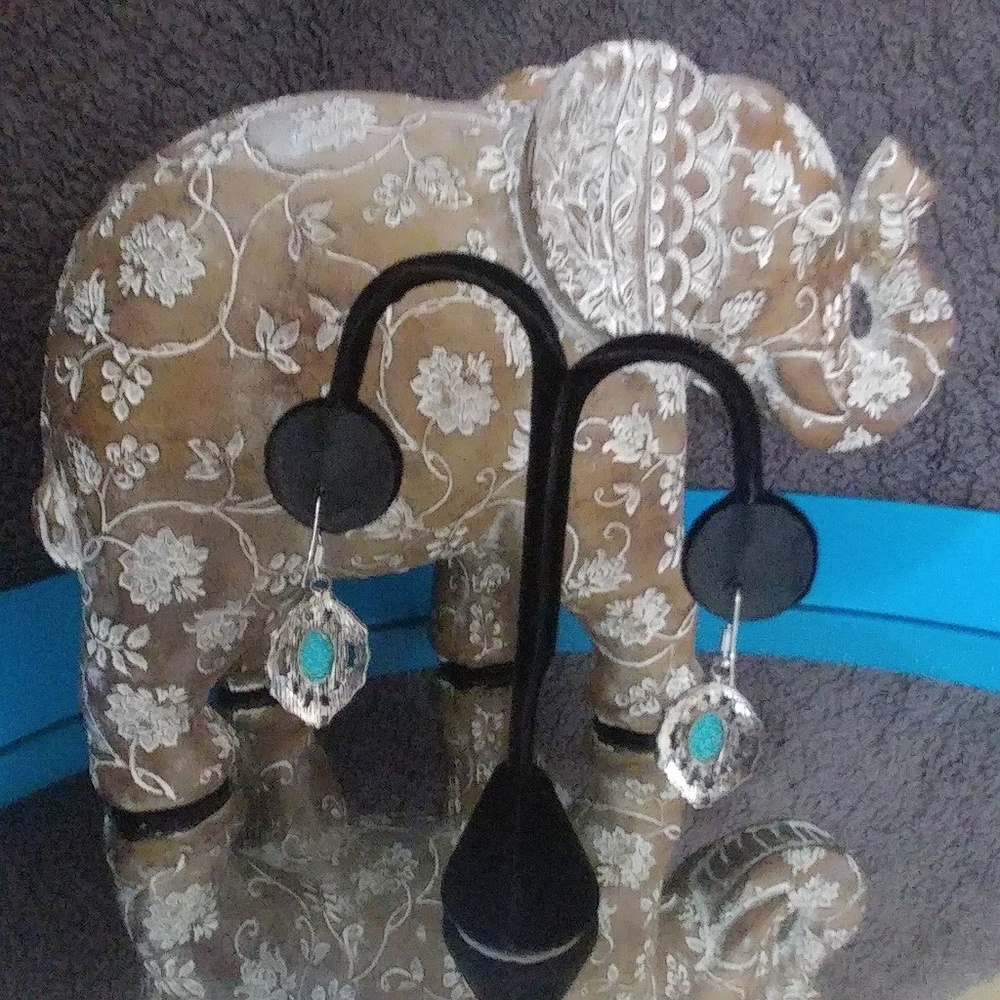 Natural Turquoise Stone Fish Hook Earrings D8 - Picture 4 of 4
